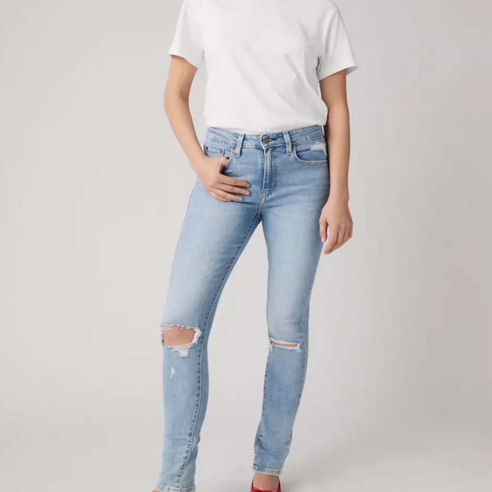 Levi's 721 High Rise Skinny Jeans